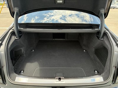 2025 AUDI A8 缩略图 50