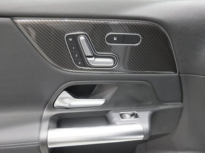 2026 Mercedes-BENZ GLA thumbnail 31
