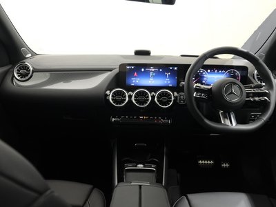 2026 Mercedes-BENZ GLA photo 6