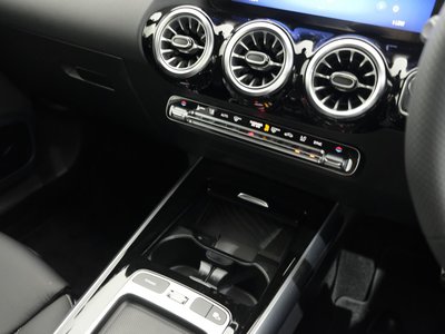 2026 Mercedes-BENZ GLA photo 15