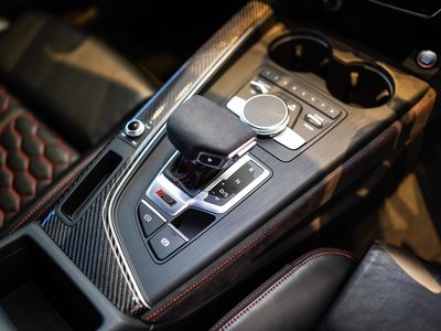 2019 AUDI RS5 — миниатюра 17