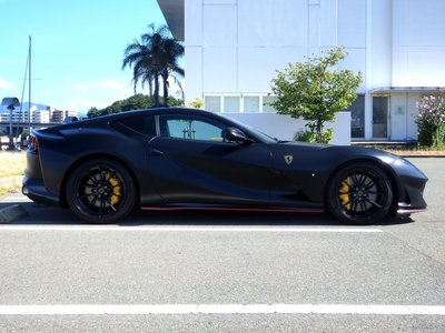 صورة 15 لـ 2018 Ferrari 812 SUPERFAST
