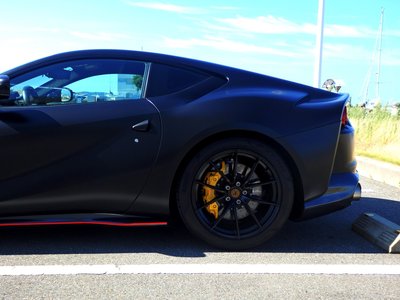 صورة 14 لـ 2018 Ferrari 812 SUPERFAST
