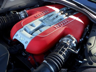 صورة 31 لـ 2018 Ferrari 812 SUPERFAST