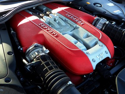 صورة 30 لـ 2018 Ferrari 812 SUPERFAST