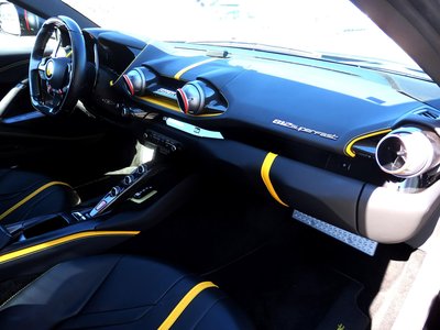 صورة 28 لـ 2018 Ferrari 812 SUPERFAST
