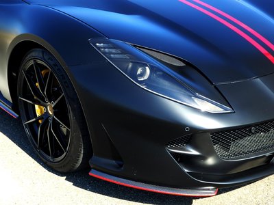 صورة 9 لـ 2018 Ferrari 812 SUPERFAST