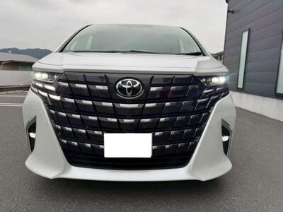2025 Toyota ALPHARD — фото 2