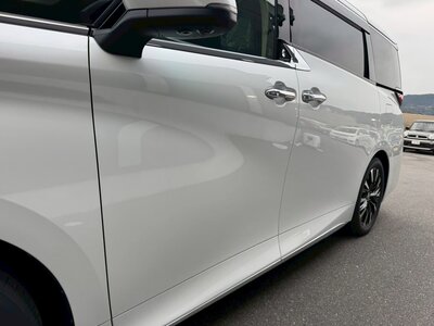 2025 Toyota ALPHARD — фото 8
