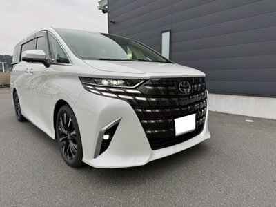 2025 Toyota ALPHARD — фото 1