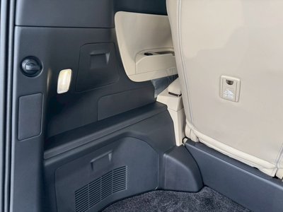2025 Toyota ALPHARD — фото 48