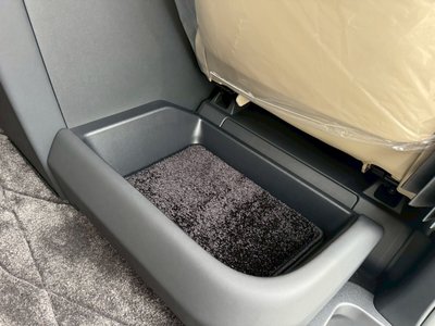 2025 Toyota ALPHARD — фото 36