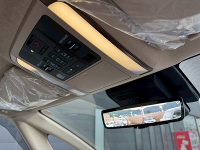 2025 Toyota ALPHARD — фото 30