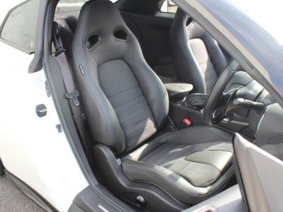 2019 Nissan GT-R 照片 5