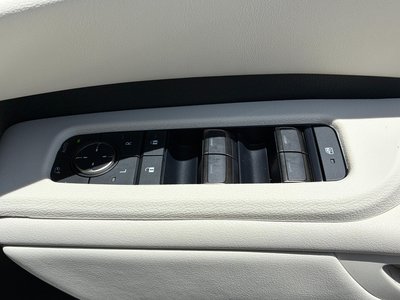 2024 Lexus LM — фото 38