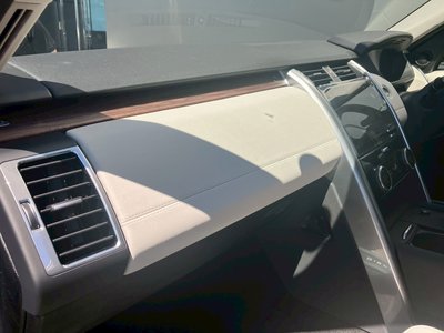 2025 LAND Rover DISCOVERY thumbnail 65