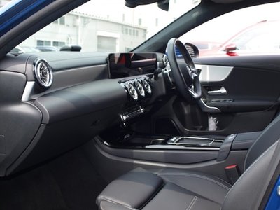 صورة 10 لـ 2025 Mercedes-BENZ A-CLASS AMG