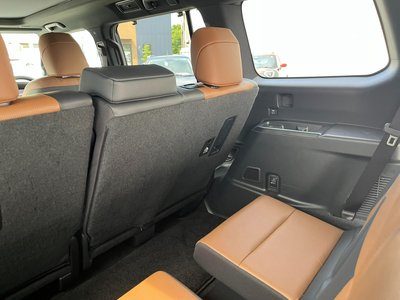 2025 Lexus GX — фото 57