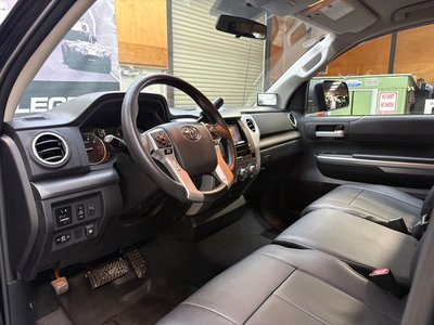 2014 Toyota TUNDRA 照片 14