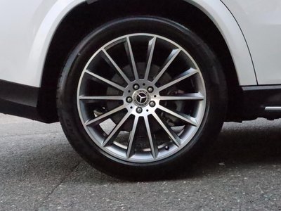2026 Mercedes-BENZ GLE photo 15