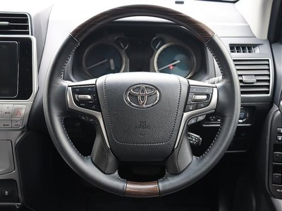 صورة 27 لـ 2023 Toyota LAND CRUISER PRADO