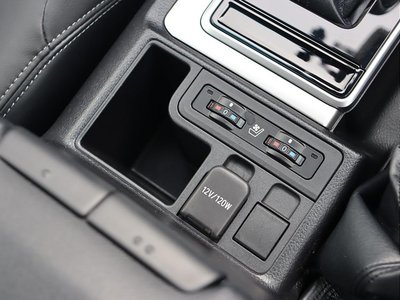 صورة 29 لـ 2023 Toyota LAND CRUISER PRADO