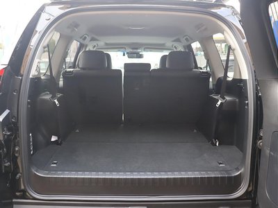 صورة 31 لـ 2023 Toyota LAND CRUISER PRADO