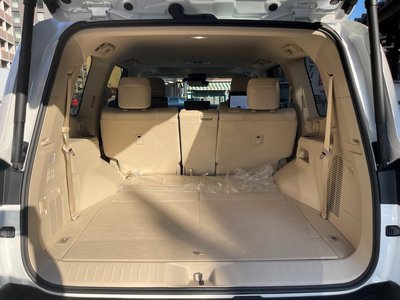 صورة 23 لـ 2025 Toyota LAND CRUISER 300