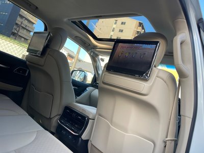 صورة 17 لـ 2025 Toyota LAND CRUISER 300
