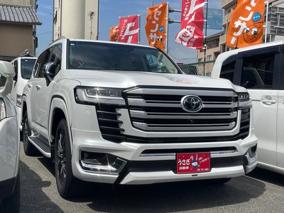 صورة 1 لـ 2025 Toyota LAND CRUISER 300