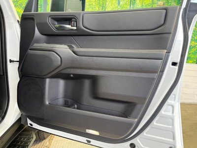 2025 Toyota LAND CRUISER 250 thumbnail 39
