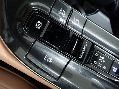 2024 Toyota CROWN SPORT — фото 16