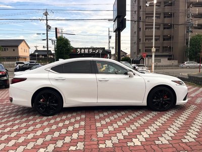 2023 Lexus ES thumbnail 23