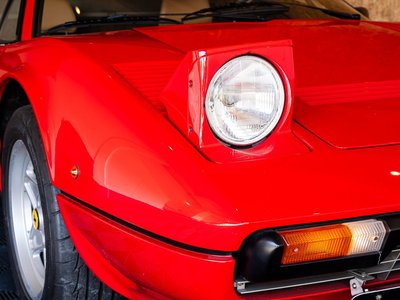 1983 Ferrari 308 GTS — фото 3