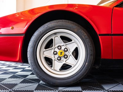 1983 Ferrari 308 GTS — фото 16