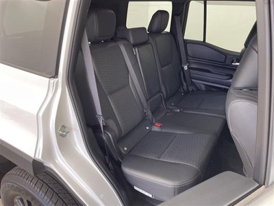 صورة 26 لـ 2025 Toyota LAND CRUISER 250