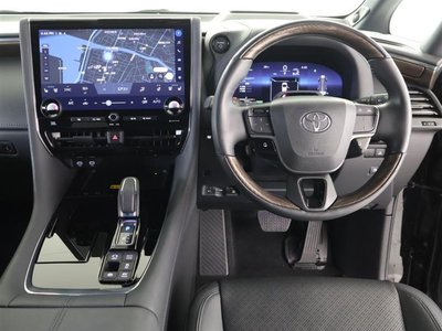 2023 Toyota ALPHARD — фото 4