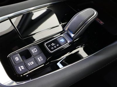 2023 Toyota ALPHARD — фото 24
