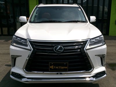 2016 Lexus LX photo 27