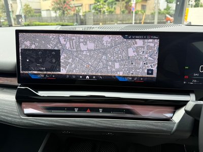 2024 BMW 5 SERIES thumbnail 19