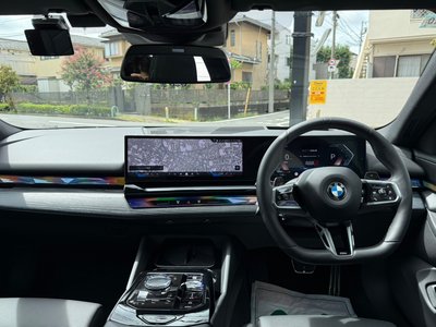 2024 BMW 5 SERIES thumbnail 18