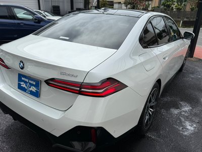 2024 BMW 5 SERIES photo 11