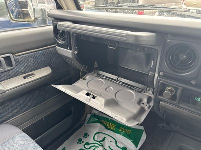 صورة 35 لـ 2001 Toyota LAND CRUISER 70