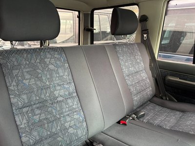 صورة 12 لـ 2001 Toyota LAND CRUISER 70