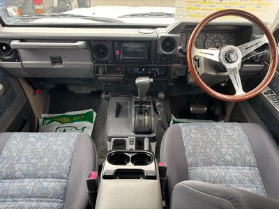 صورة 10 لـ 2001 Toyota LAND CRUISER 70
