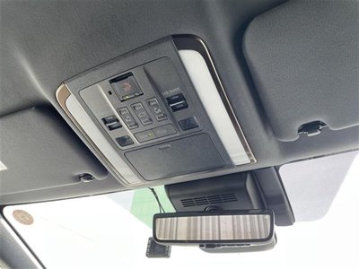 2023 Toyota ALPHARD — фото 18