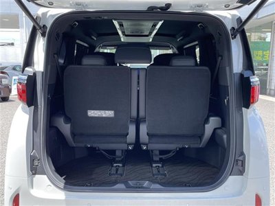 2023 Toyota ALPHARD — фото 28