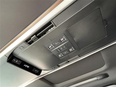 2023 Toyota ALPHARD — фото 16