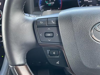 2023 Toyota ALPHARD — фото 8
