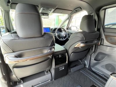 2023 Toyota ALPHARD — фото 24